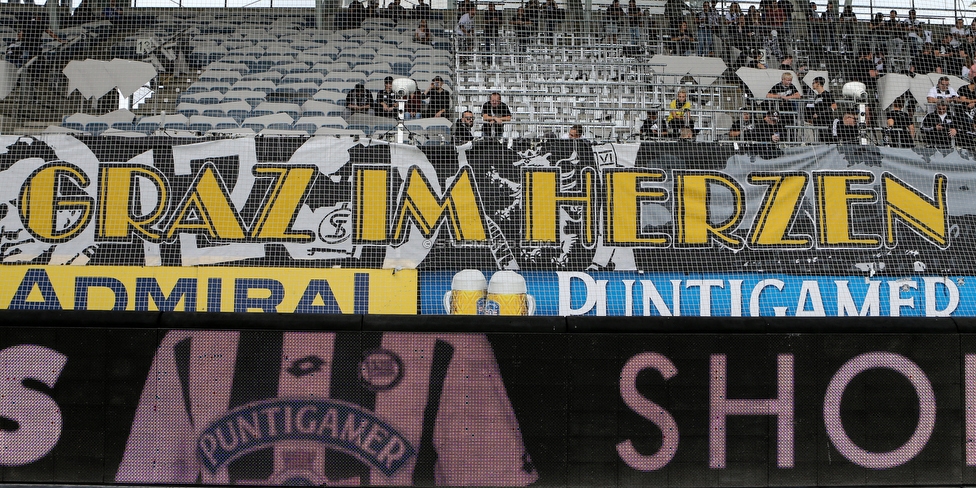 Sturm Graz - LASK
Oesterreichische Fussball Bundesliga, 7. Runde, SK Sturm Graz - LASK, Stadion Liebenau Graz, 14.09.2019. 

Foto zeigt Fans von Sturm mit einem Spruchband
