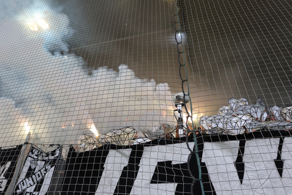 Sturm Graz - LASK
Oesterreichische Fussball Bundesliga, 7. Runde, SK Sturm Graz - LASK, Stadion Liebenau Graz, 14.09.2019. 

Foto zeigt Fans von Sturm mit einer Choreografie
Schlüsselwörter: jewels pyrotechnik