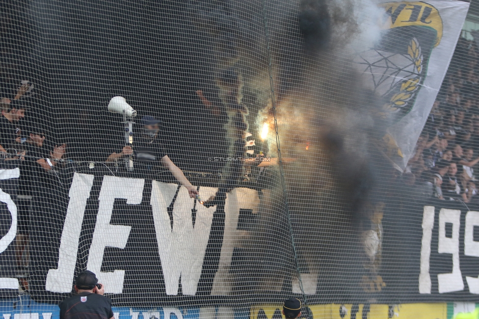 Sturm Graz - LASK
Oesterreichische Fussball Bundesliga, 7. Runde, SK Sturm Graz - LASK, Stadion Liebenau Graz, 14.09.2019. 

Foto zeigt Fans von Sturm
Schlüsselwörter: pyrotechnik jewels