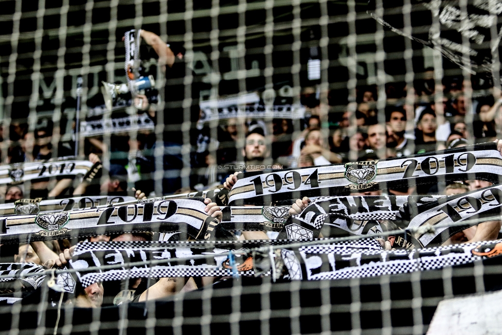 Sturm Graz - LASK
Oesterreichische Fussball Bundesliga, 7. Runde, SK Sturm Graz - LASK, Stadion Liebenau Graz, 14.09.2019. 

Foto zeigt Fans von Sturm
Schlüsselwörter: jewels schals