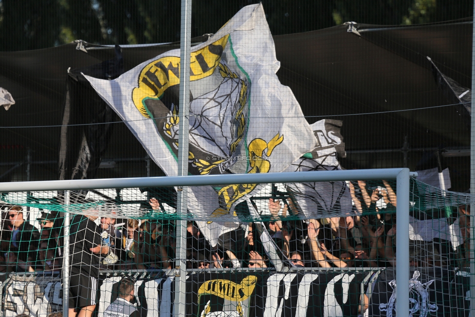 Mattersburg - Sturm Graz
Oesterreichische Fussball Bundesliga, 8. Runde, SV Mattersburg - SK Sturm Graz, Pappelstadion Mattersburg, 21.09.2019. 

Foto zeigt Fans von Sturm
