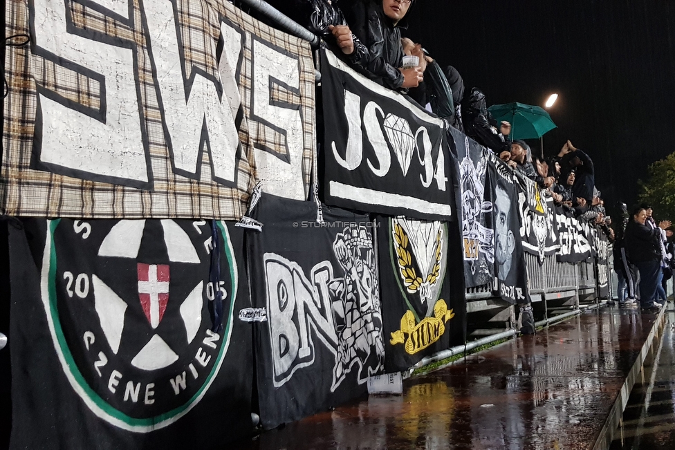 Austria Klagenfurt - Sturm Graz
OEFB Cup, 2. Runde, SK Austria Klagenfurt - SK Sturm Graz, Karawankenblick-Stadion Klagenfurt, 25.09.2019. 

Foto zeigt Fans von Sturm
