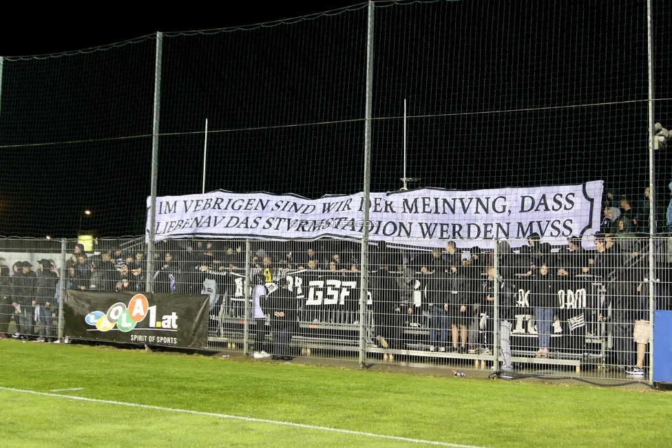 Austria Klagenfurt - Sturm Graz
OEFB Cup, 2. Runde, SK Austria Klagenfurt - SK Sturm Graz, Karawankenblick-Stadion Klagenfurt, 25.09.2019. 

Foto zeigt Fans von Sturm mit einem Spruchband
Schlüsselwörter: protest sturmstadion