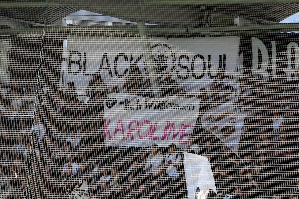 Sturm Graz - Admira Wacker
Oesterreichische Fussball Bundesliga, 9. Runde, SK Sturm Graz - FC Admira Wacker, Stadion Liebenau Graz, 29.09.2019. 

Foto zeigt Fans von Sturm mit einem Spruchband
Schlüsselwörter: baby