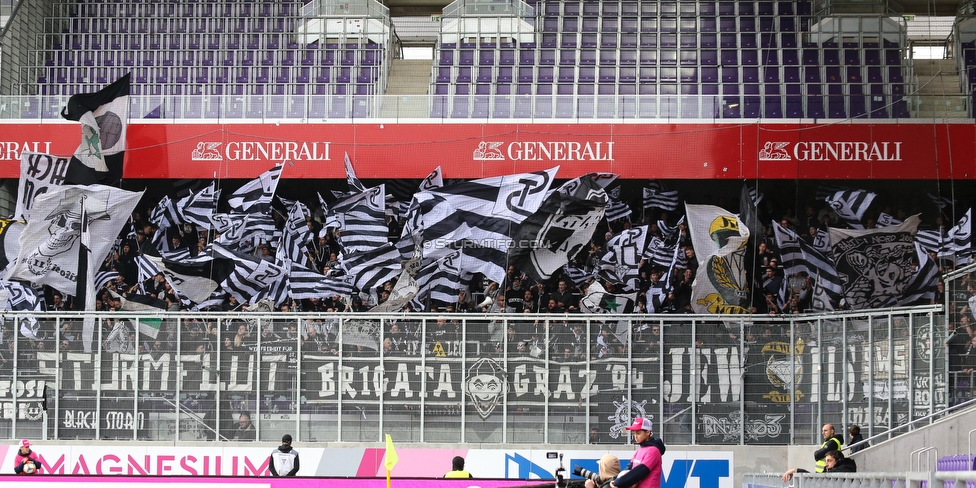 Austria Wien - Sturm Graz
Oesterreichische Fussball Bundesliga, 10. Runde, FK Austria Wien - SK Sturm Graz, Franz Horr Stadion Wien, 06.10.2019. 

Foto zeigt Fans von Sturm
