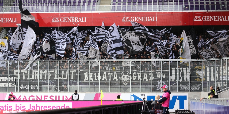 Austria Wien - Sturm Graz
Oesterreichische Fussball Bundesliga, 10. Runde, FK Austria Wien - SK Sturm Graz, Franz Horr Stadion Wien, 06.10.2019. 

Foto zeigt Fans von Sturm
