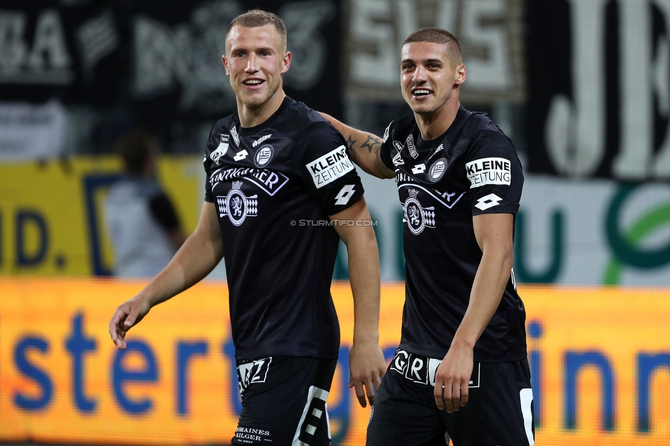 St. Poelten - Sturm Graz
Oesterreichische Fussball Bundesliga, 12. Runde, SKN St. Poelten - SK Sturm Graz, Arena St. Poelten, 26.10.2019. 

Foto zeigt Bekim Balaj (Sturm) und Kiril Despodov (Sturm)
Schlüsselwörter: torjubel