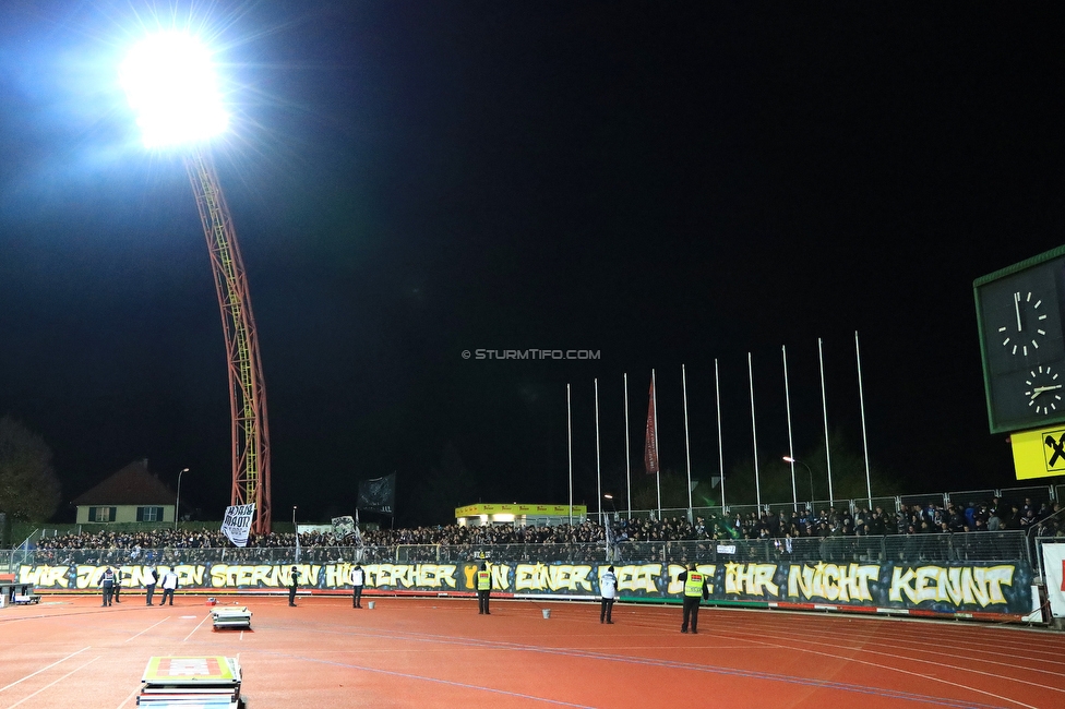 Kapfenberg - Sturm Graz
OEFB Cup, Achtelfinale, Kapfenberger SV - SK Sturm Graz, Franz-Fekete-Stadion Kapfenberg, 29.10.2019. 

Foto zeigt Fans von Sturm mit einem Spruchband
