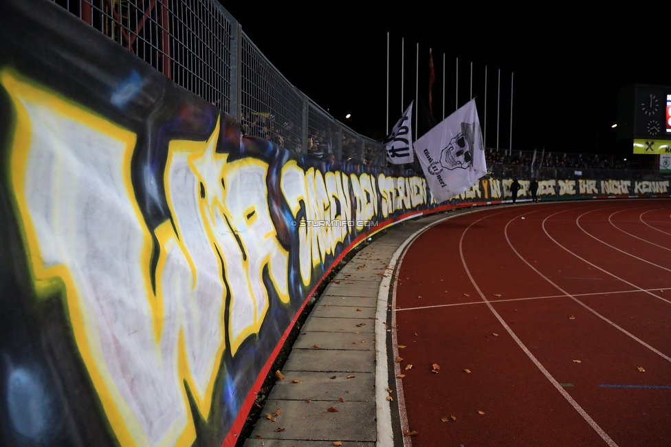 Kapfenberg - Sturm Graz
OEFB Cup, Achtelfinale, Kapfenberger SV - SK Sturm Graz, Franz-Fekete-Stadion Kapfenberg, 29.10.2019. 

Foto zeigt Fans von Sturm mit einem Spruchband
