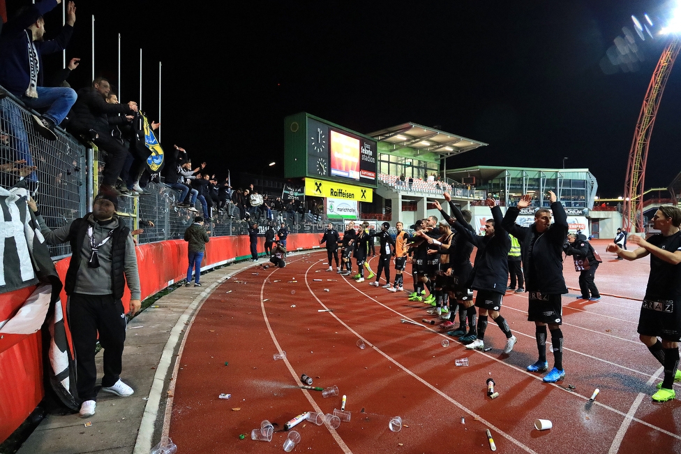 Kapfenberg - Sturm Graz
OEFB Cup, Achtelfinale, Kapfenberger SV - SK Sturm Graz, Franz-Fekete-Stadion Kapfenberg, 29.10.2019. 

Foto zeigt die Mannschaft von Sturm und Fans von Sturm
Schlüsselwörter: jubel