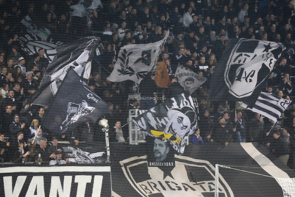 Sturm Graz - Wolfsberg
Oesterreichische Fussball Bundesliga, 13. Runde, SK Sturm Graz - Wolfsberger AC, Stadion Liebenau Graz, 02.11.2019. 

Foto zeigt Fans von Sturm
Schlüsselwörter: brigata