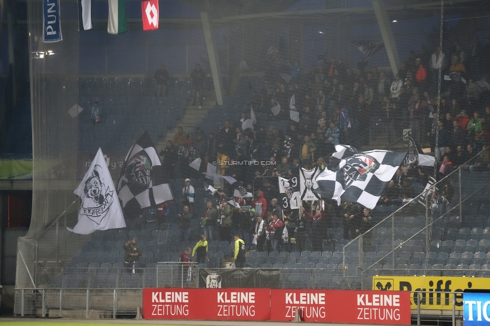 Sturm Graz - Wolfsberg
Oesterreichische Fussball Bundesliga, 13. Runde, SK Sturm Graz - Wolfsberger AC, Stadion Liebenau Graz, 02.11.2019. 

Foto zeigt Fans von Wolfsberg
