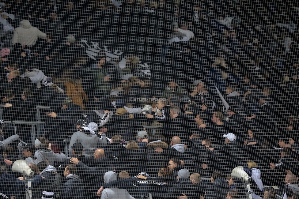 Sturm Graz - Wolfsberg
Oesterreichische Fussball Bundesliga, 13. Runde, SK Sturm Graz - Wolfsberger AC, Stadion Liebenau Graz, 02.11.2019. 

Foto zeigt Fans von Sturm
