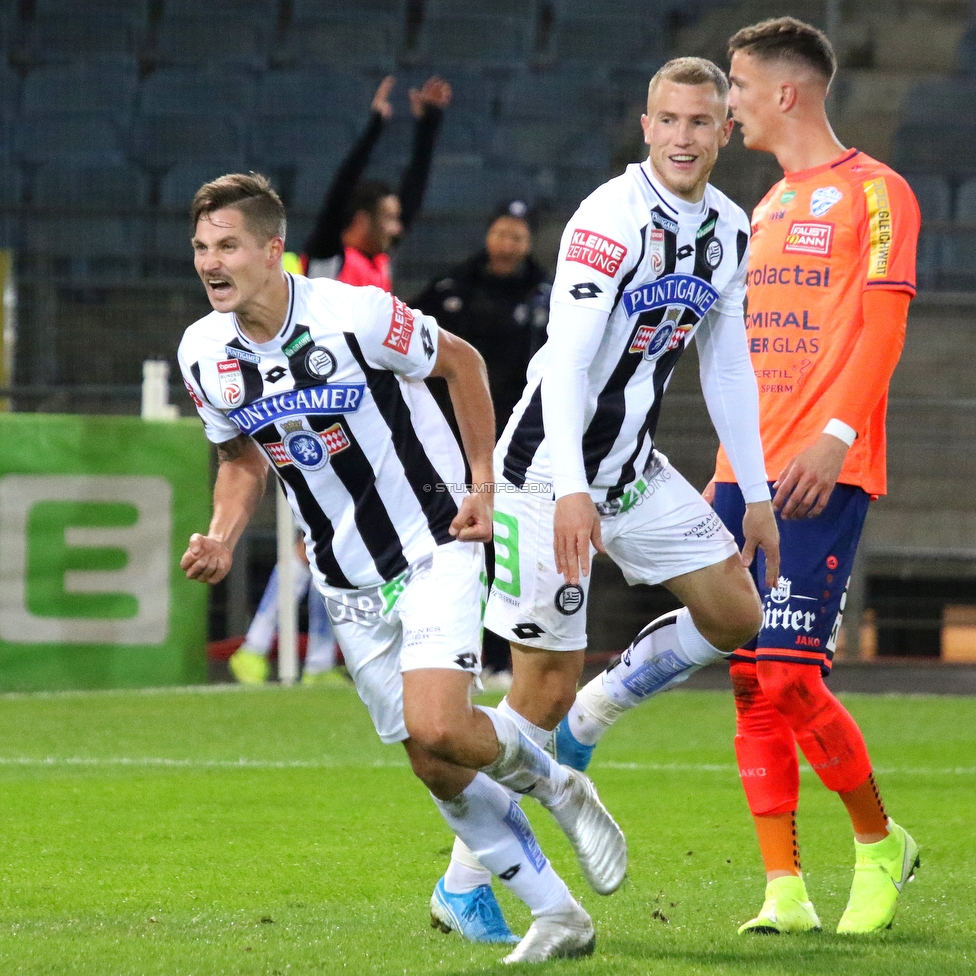 Sturm Graz - Hartberg
Oesterreichische Fussball Bundesliga, 14. Runde, SK Sturm Graz - TSV Hartberg, Stadion Liebenau Graz, 09.11.2019. 

Foto zeigt Thorsten Roecher (Sturm) und Bekim Balaj (Sturm)
Schlüsselwörter: torjubel