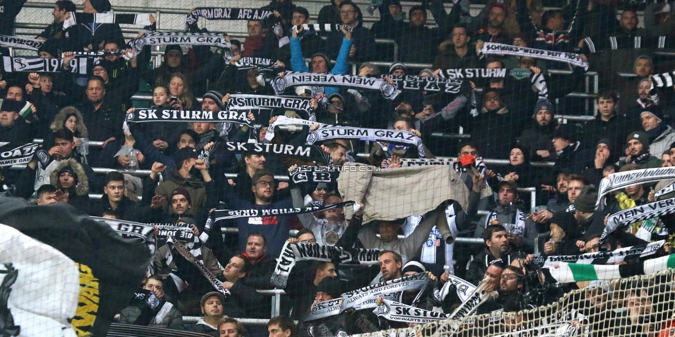 Rapid Wien - Sturm Graz
Oesterreichische Fussball Bundesliga, 15. Runde, SK Rapid Wien - SK Sturm Graz, Weststadion Wien, 24.11.2019. 

Foto zeigt Fans von Sturm
Schlüsselwörter: schals