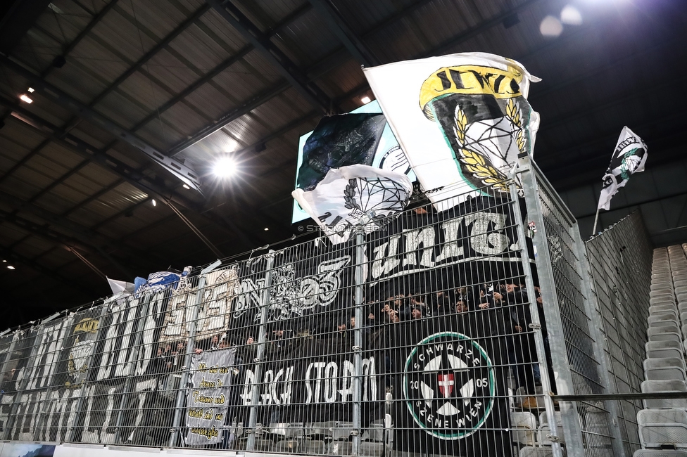 WSG Tirol - Sturm Graz
Oesterreichische Fussball Bundesliga, 16. Runde, WSG Tirol - SK Sturm Graz, Tivoli Neu Innsbruck, 30.11.2019. 

Foto zeigt Fans von Sturm
Schlüsselwörter: jewels