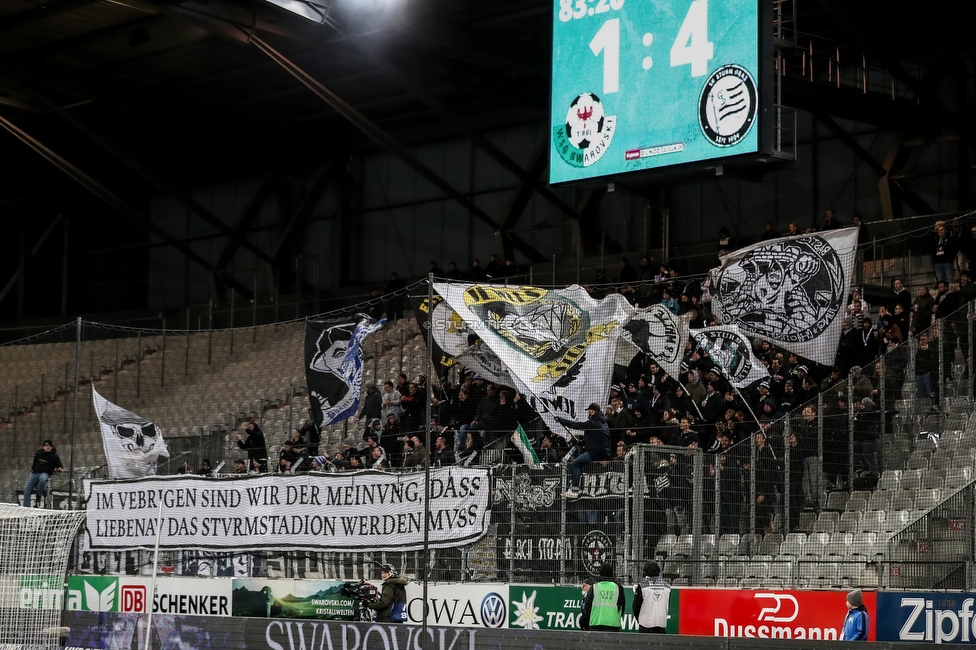 WSG Tirol - Sturm Graz
Oesterreichische Fussball Bundesliga, 16. Runde, WSG Tirol - SK Sturm Graz, Tivoli Neu Innsbruck, 30.11.2019. 

Foto zeigt Fans von Sturm mit einem Spruchband
Schlüsselwörter: protest sturmstadion