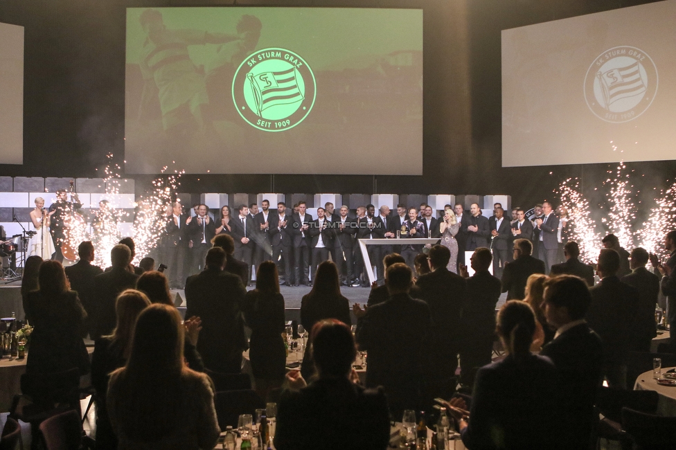 110 Jahre Sturmgeist Gala
110 Jahre Sturmgeist Gala, Helmut List Halle Graz, 03.12.2019.

Foto zeigt die Mannschaft von Sturm
