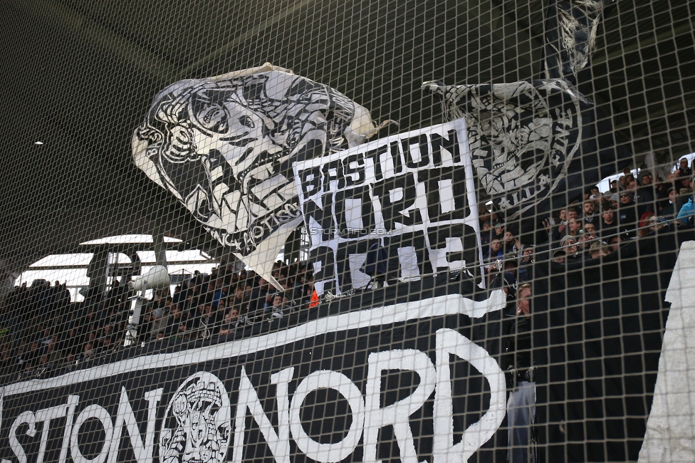 Sturm Graz - Altach
Oesterreichische Fussball Bundesliga, 17. Runde, SK Sturm Graz - SCR Altach, Stadion Liebenau Graz, 08.12.2019. 

Foto zeigt Fans von Sturm
Schlüsselwörter: bastion