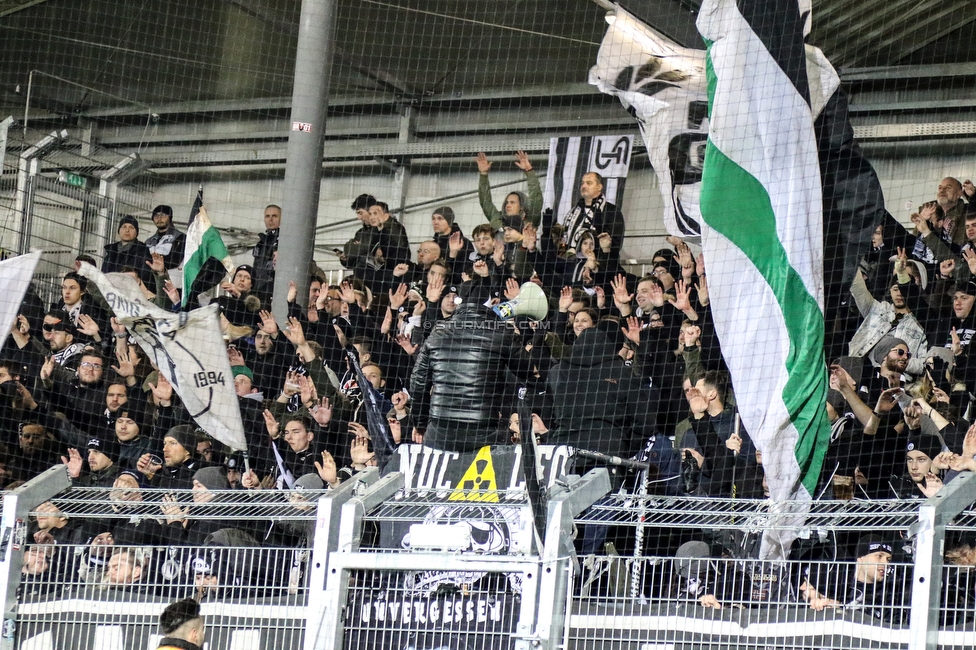 LASK - Sturm Graz
Oesterreichische Fussball Bundesliga, 18. Runde, LASK - SK Sturm Graz, Waldstadion Pasching, 15.12.2019. 

Foto zeigt Fans von Sturm
Schlüsselwörter: brigata vorsaenger