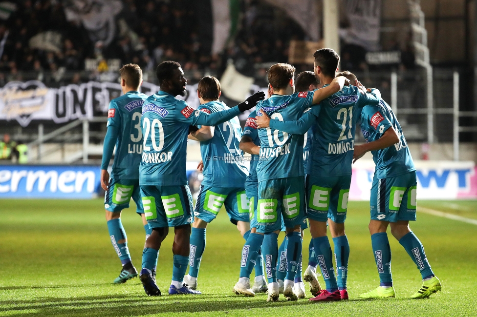 LASK - Sturm Graz
Oesterreichische Fussball Bundesliga, 18. Runde, LASK - SK Sturm Graz, Waldstadion Pasching, 15.12.2019. 

Foto zeigt Isaac Donkor (Sturm), Stefan Hierlaender (Sturm), Philipp Huspek (Sturm) und Juan Dominguez (Sturm)
Schlüsselwörter: torjubel