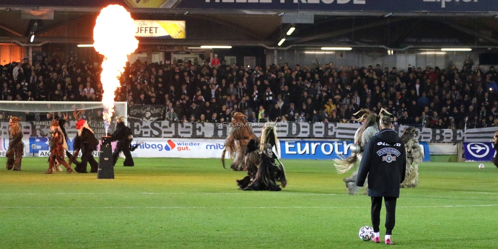 LASK - Sturm Graz
Oesterreichische Fussball Bundesliga, 18. Runde, LASK - SK Sturm Graz, Waldstadion Pasching, 15.12.2019. 

Foto zeigt Perchten und Tobias Schuetzenauer (Sturm)
