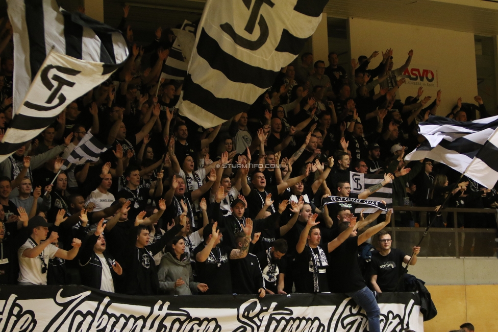 10. Sturm Nachwuchscup
SK Sturm Graz Nachwuchscup, ASVOE Halle Graz, 04.01.2020.

Foto zeigt Fans von Sturm
