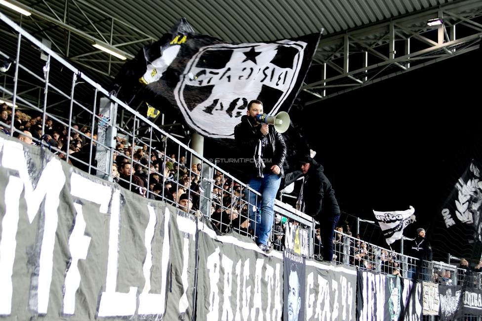 LASK - Sturm Graz
OEFB Cup, Viertelfinale, LASK - SK Sturm Graz, Stadion Gugl Linz, 08.02.2020. 

Foto zeigt Fans von Sturm
