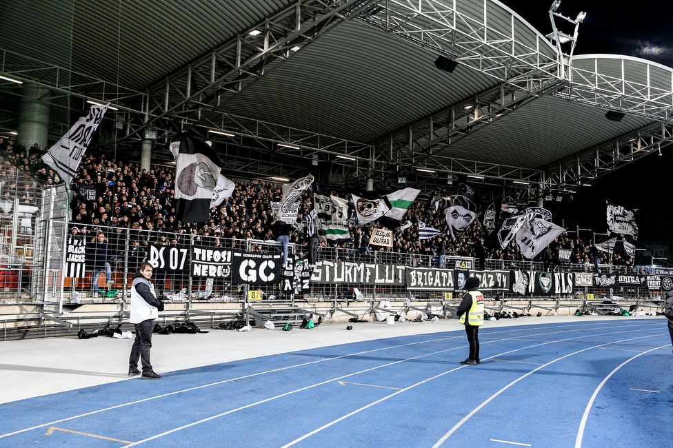 LASK - Sturm Graz
OEFB Cup, Viertelfinale, LASK - SK Sturm Graz, Stadion Gugl Linz, 08.02.2020. Foto zeigt Fans von Sturm

