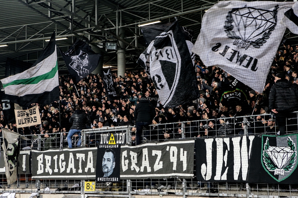 LASK - Sturm Graz
OEFB Cup, Viertelfinale, LASK - SK Sturm Graz, Stadion Gugl Linz, 08.02.2020. 

Foto zeigt Fans von Sturm
