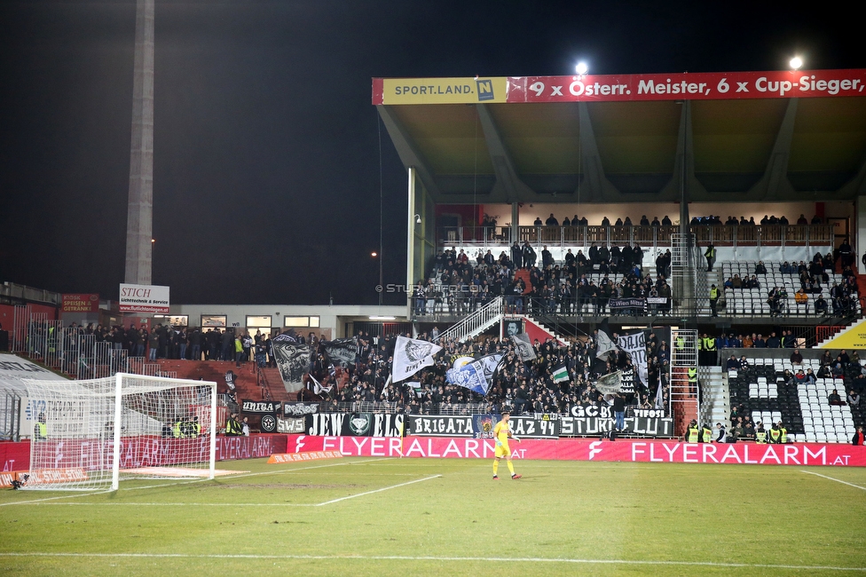 Admira Wacker - Sturm Graz
Oesterreichische Fussball Bundesliga, 20. Runde, FC Admira Wacker - SK Sturm Graz, Stadion Suedstadt Maria Enzersdorf, 22.02.2020. 

Foto zeigt Fans von Sturm
