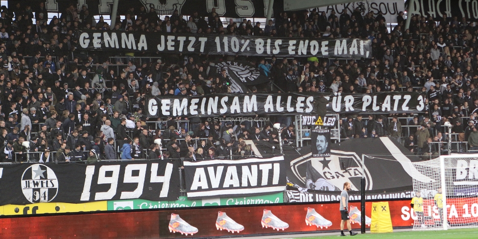 Sturm Graz - Austria Wien
Oesterreichische Fussball Bundesliga, 21. Runde, SK Sturm Graz - FK Austria Wien, Stadion Liebenau Graz, 01.03.2020. 

Foto zeigt Fans von Sturm mit einem Spruchband
Schlüsselwörter: platz3