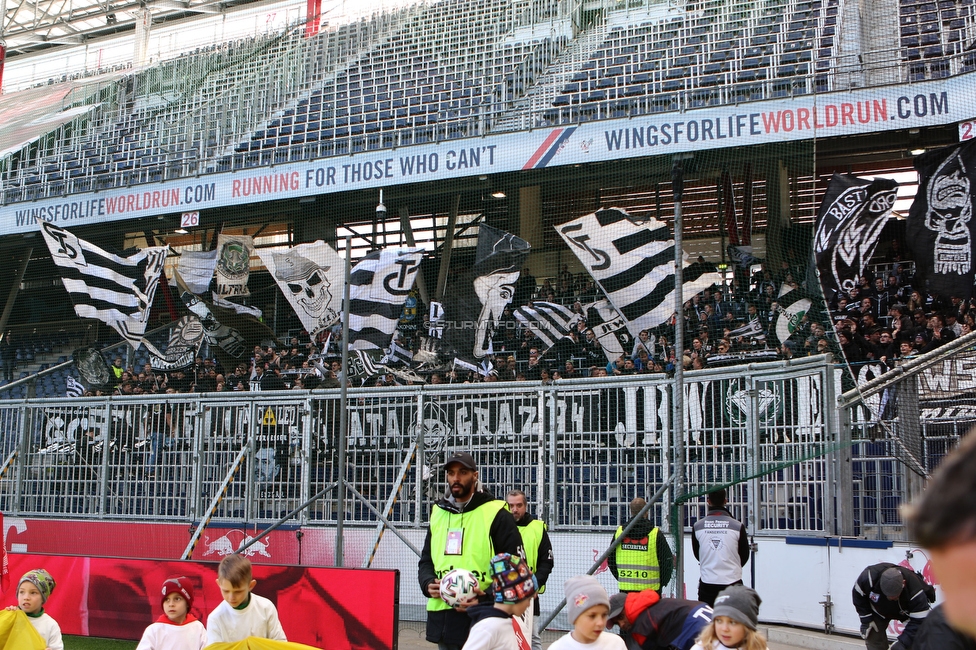 Salzburg - Sturm Graz
Oesterreichische Fussball Bundesliga, 22. Runde, FC RB Salzburg - SK Sturm Graz, Stadion Wals-Siezenheim, 08.03.2020. 

Foto zeigt Fans von Sturm
