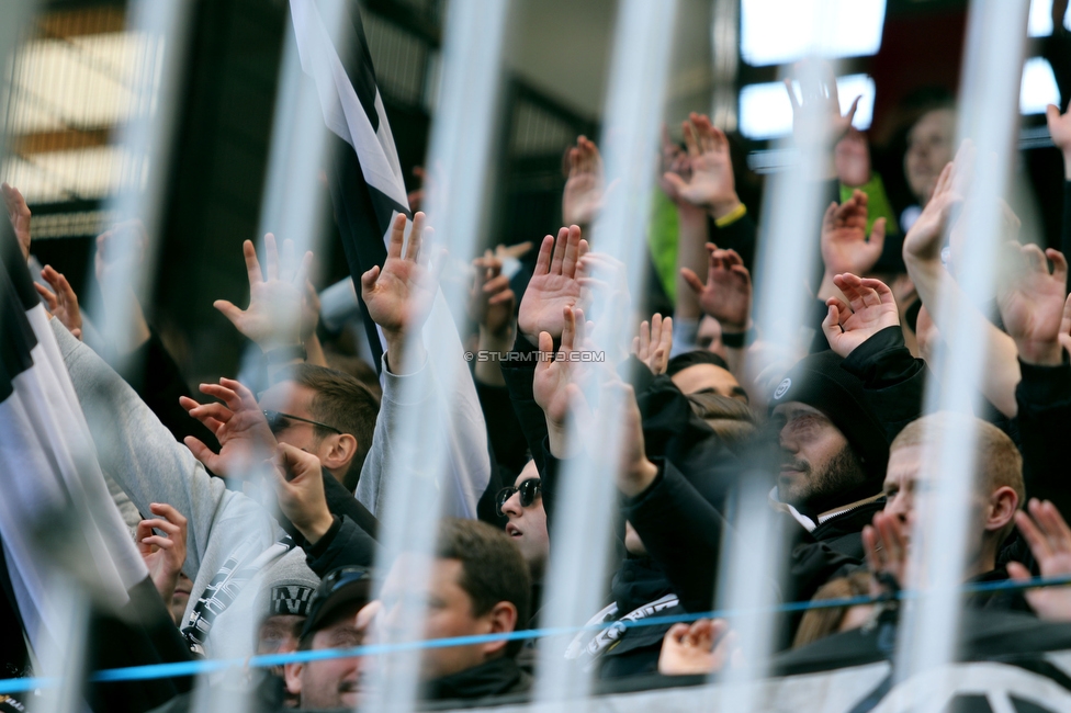 Salzburg - Sturm Graz
Oesterreichische Fussball Bundesliga, 22. Runde, FC RB Salzburg - SK Sturm Graz, Stadion Wals-Siezenheim, 08.03.2020. 

Foto zeigt Fans von Sturm
