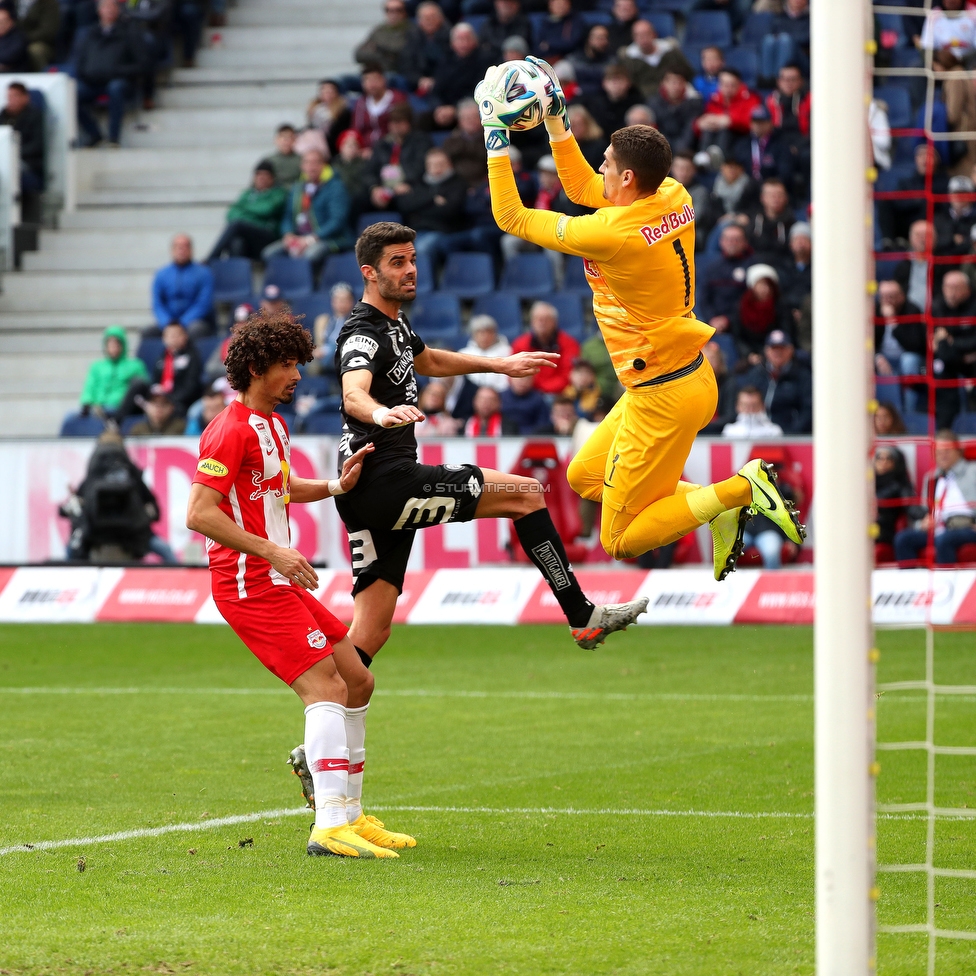 Salzburg - Sturm Graz
Oesterreichische Fussball Bundesliga, 22. Runde, FC RB Salzburg - SK Sturm Graz, Stadion Wals-Siezenheim, 08.03.2020. 

Foto zeigt Andre Ramalho (Salzburg), Juan Dominguez (Sturm) und Cican Stankovic (Salzburg)
