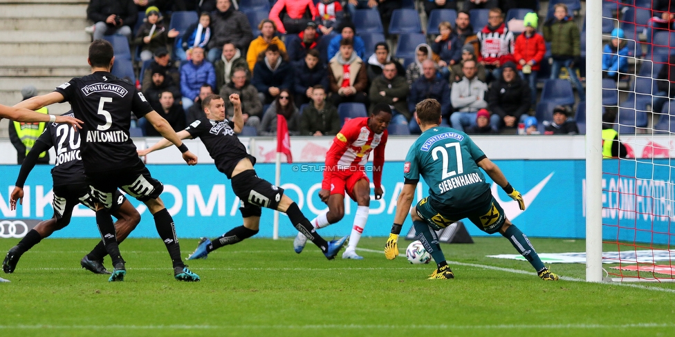 Salzburg - Sturm Graz
Oesterreichische Fussball Bundesliga, 22. Runde, FC RB Salzburg - SK Sturm Graz, Stadion Wals-Siezenheim, 08.03.2020. 

Foto zeigt Isaac Donkor (Sturm), Anastasios Avlonitis (Sturm), Lukas Jaeger (Sturm) und Joerg Siebenhandl (Sturm)
