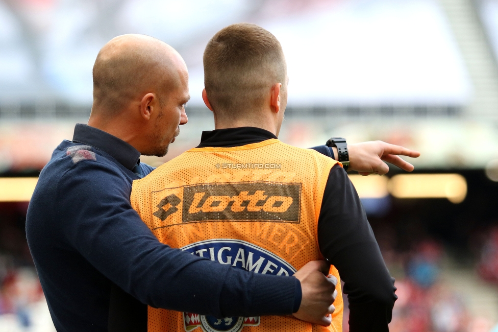 Salzburg - Sturm Graz
Oesterreichische Fussball Bundesliga, 22. Runde, FC RB Salzburg - SK Sturm Graz, Stadion Wals-Siezenheim, 08.03.2020. 

Foto zeigt Nestor El Maestro (Cheftrainer Sturm) und Jakob Jantscher (Sturm)
