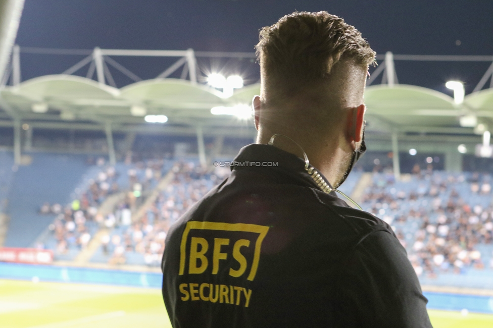 Sturm Graz - Innsbruck
OEFB Cup, 1. Runde, SK Sturm Graz - SV Innsbruck, Stadion Liebenau Graz, 28.08.2020. 

Foto zeigt Security
