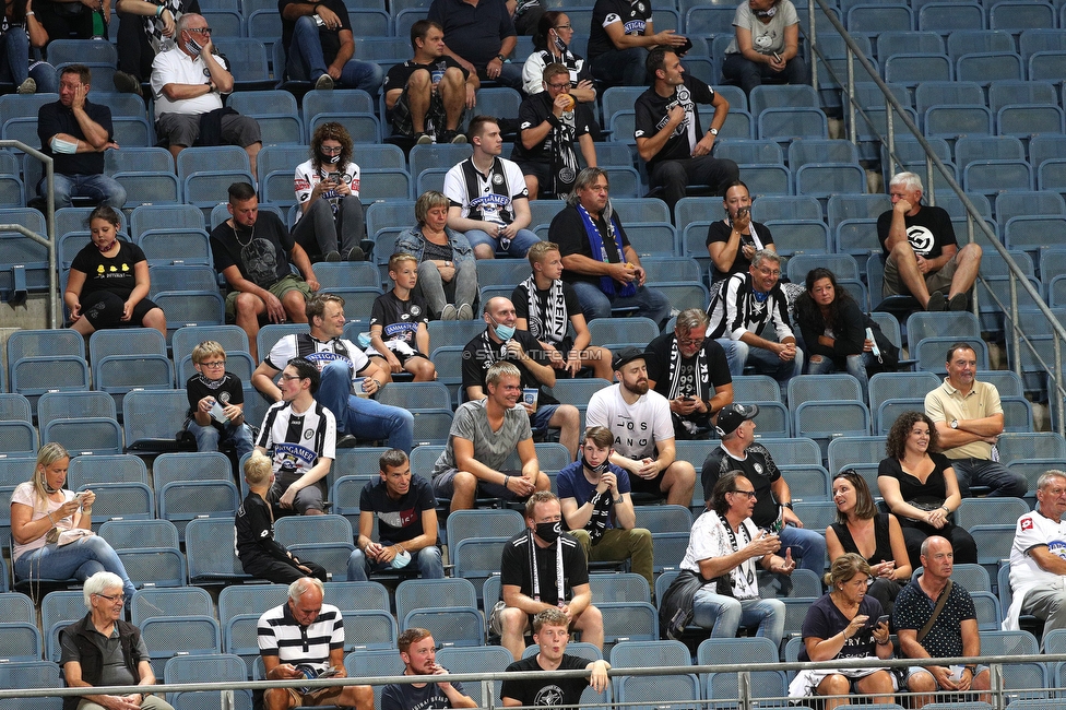 Sturm Graz - Innsbruck
OEFB Cup, 1. Runde, SK Sturm Graz - SV Innsbruck, Stadion Liebenau Graz, 28.08.2020. 

Foto zeigt Fans von Sturm
Schlüsselwörter: COVID19