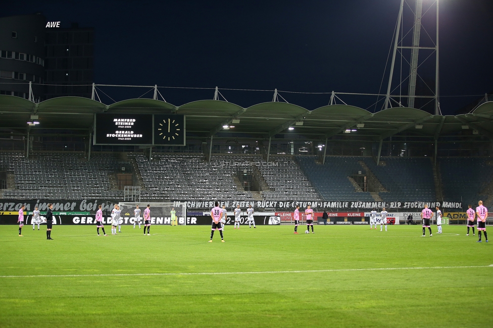 Sturm Graz - LASK
Oesterreichische Fussball Bundesliga, 6. Runde, SK Sturm Graz - LASK, Stadion Liebenau Graz, 01.11.2020. 

Foto zeigt die Mannschaft von Sturm und Mannschaft von LASK Linz bei einer Trauerminute
Schlüsselwörter: todesfall