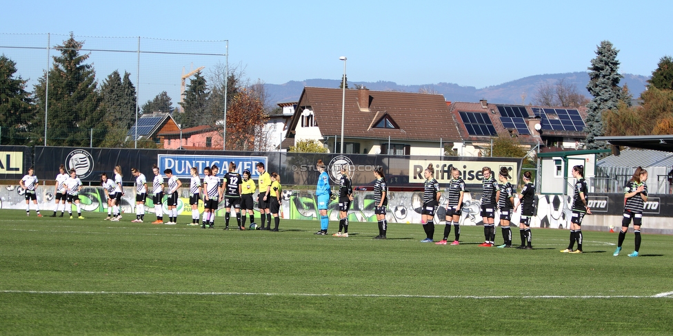 Sturm Damen - Neulengbach
OEFB Frauen Bundesliga, 8. Runde,  SK Sturm Graz Damen - SV Neulengbach, Trainingszentrum Messendor Graz, 08.11.2020. 

Foto zeigt die Mannschaft der Sturm Damen, das Schiedsrichterteam und die Mannschaft von Neulengbach
