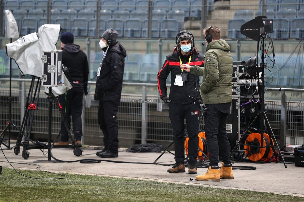 Sturm Graz - Innsbruck
OEFB Cup, 3. Runde, SK Sturm Graz - FC Wacker Innsbruck, Stadion Liebenau Graz, 28.08.2020. 

Foto zeigt TV Mitarbeiter
Schlüsselwörter: COVID19