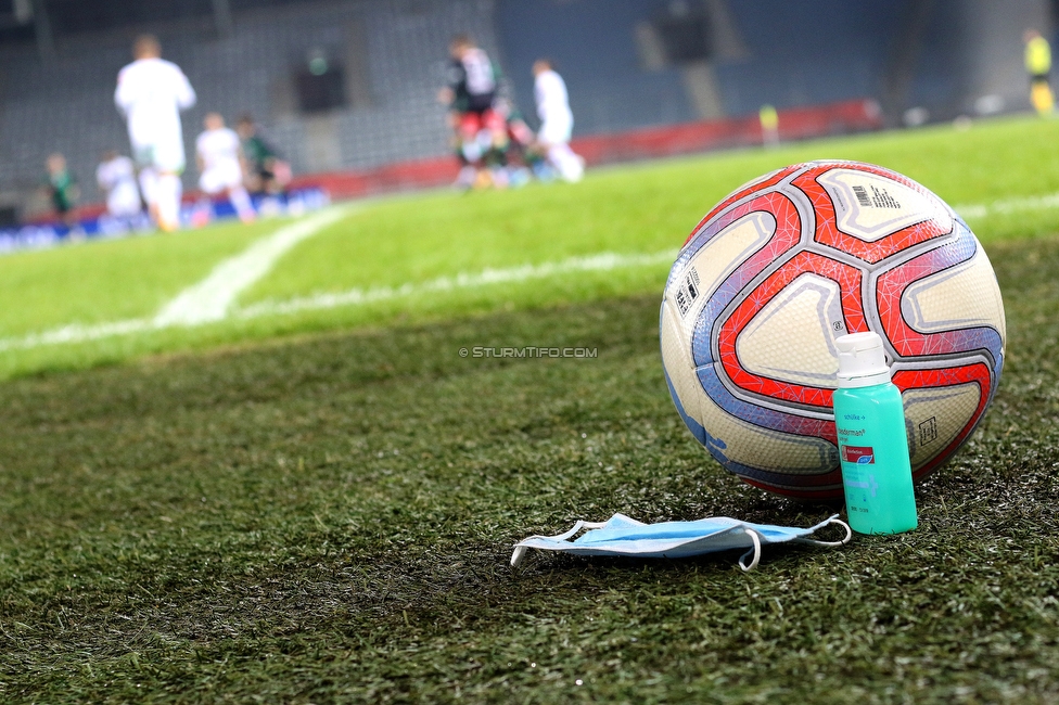 Sturm Graz - Innsbruck
OEFB Cup, 3. Runde, SK Sturm Graz - FC Wacker Innsbruck, Stadion Liebenau Graz, 28.08.2020. 

Foto zeigt ein Feature mit dem Ball, Desinfektionsmittel und einer MNS Maske
Schlüsselwörter: COVID19