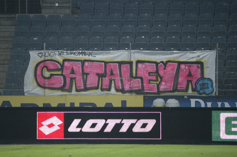 Sturm Graz - Tirol
Oesterreichische Fussball Bundesliga, 9. Runde, SK Sturm Graz - WSG Tirol, Stadion Liebenau Graz, 28.11.2020. 

Foto zeigt Fans von Sturm mit einem Spruchband
Schlüsselwörter: baby bastion