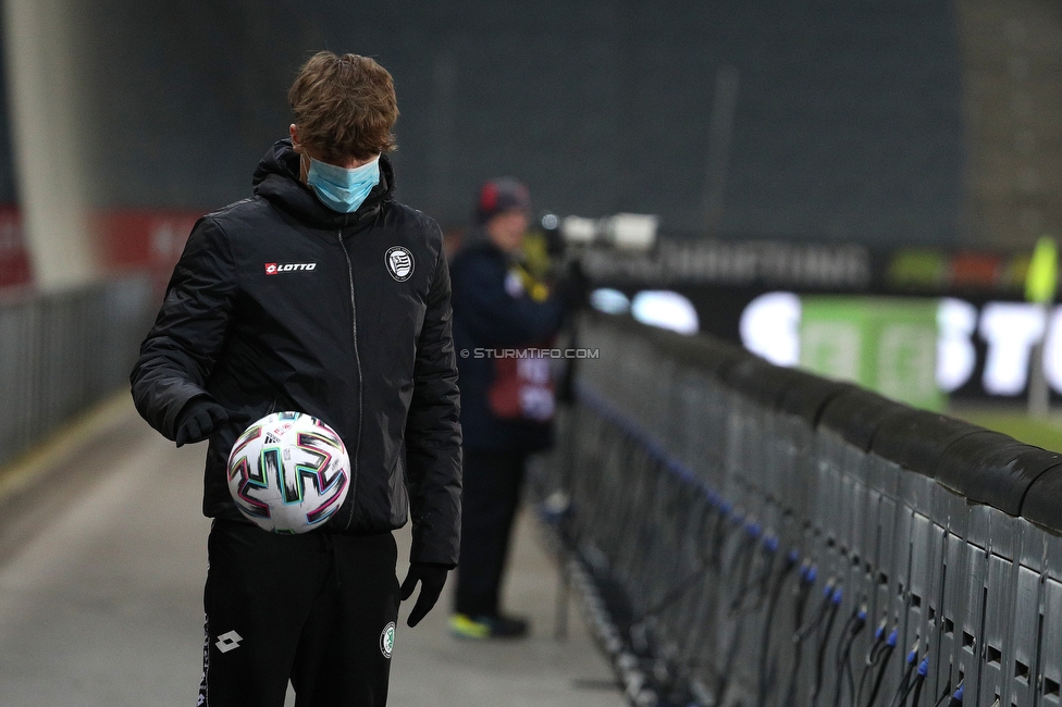 Sturm Graz - Tirol
Oesterreichische Fussball Bundesliga, 9. Runde, SK Sturm Graz - WSG Tirol, Stadion Liebenau Graz, 28.11.2020. 

Foto zeigt einen Balljungen
Schlüsselwörter: COVID19