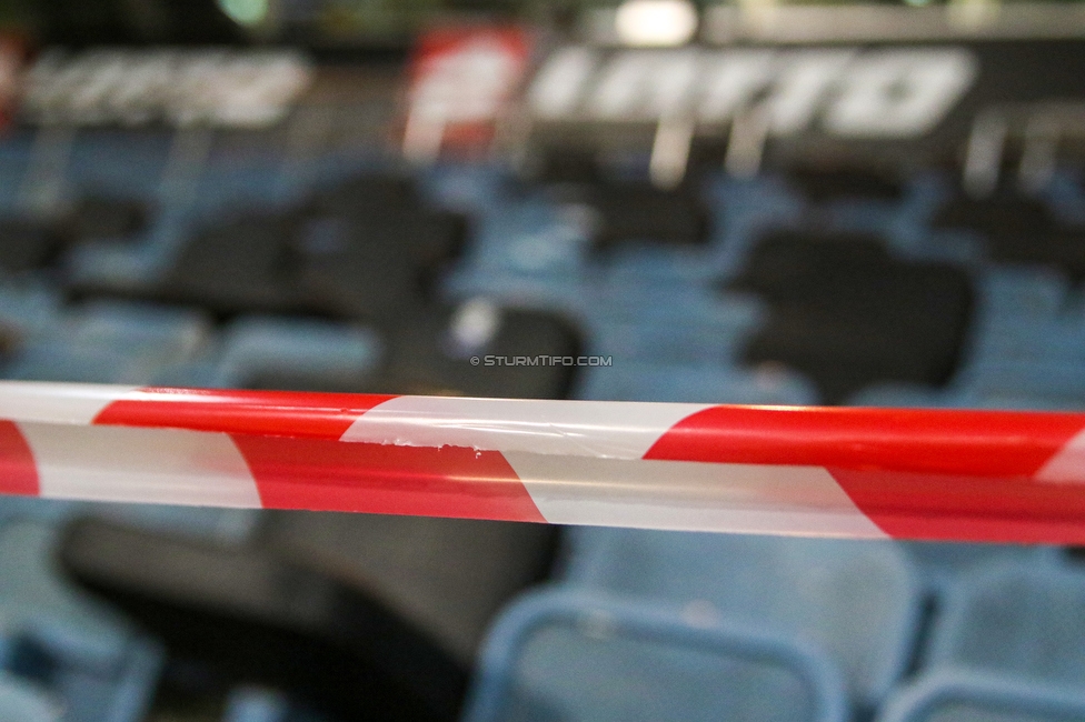 Sturm Graz - Tirol
Oesterreichische Fussball Bundesliga, 9. Runde, SK Sturm Graz - WSG Tirol, Stadion Liebenau Graz, 28.11.2020. 

Foto zeigt ein Absperrband
Schlüsselwörter: COVID19