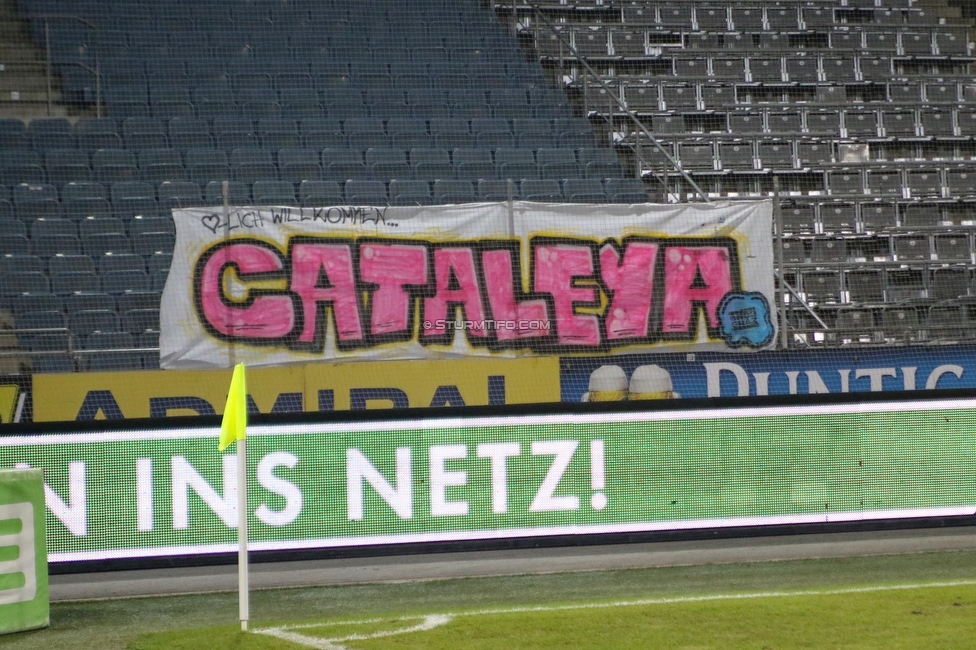 Sturm Graz - Tirol
Oesterreichische Fussball Bundesliga, 9. Runde, SK Sturm Graz - WSG Tirol, Stadion Liebenau Graz, 28.11.2020. 

Foto zeigt Fans von Sturm mit einem Spruchband
Schlüsselwörter: baby bastion