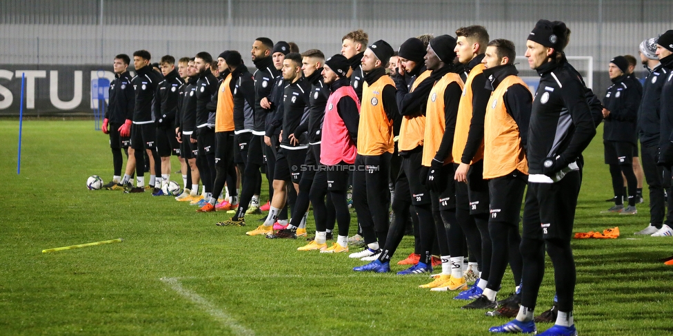 Sturm Graz Training
Oesterreichische Fussball Bundesliga, SK Sturm Graz Training, Trainingszentrum Messendorf, 18.12.2020. 

Foto zeigt die Mannschaft von Sturm
Schlüsselwörter: COVID19