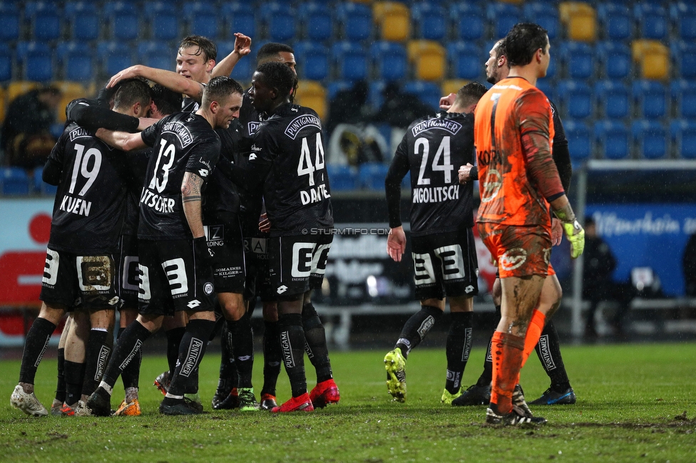 Altach - Sturm Graz
Oesterreichische Fussball Bundesliga, 15. Runde, SCR Altach - SK Sturm Graz, Stadion Schnabelholz Altach, 30.01.2021. 

Foto zeigt Andreas Kuen (Sturm), Jakob Jantscher (Sturm), Amadou Dante (Sturm), Sandro Ingolitsch (Sturm) und Martin Kobras (Altach)
Schlüsselwörter: COVID19 geisterspiel torjubel