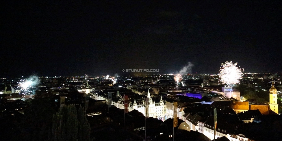 112 Jahre Sturm
112 Jahre SK Sturm Graz, Graz, 01.05.2021.

Foto zeigt ein Feuerwerk
Schlüsselwörter: pyrotechnik